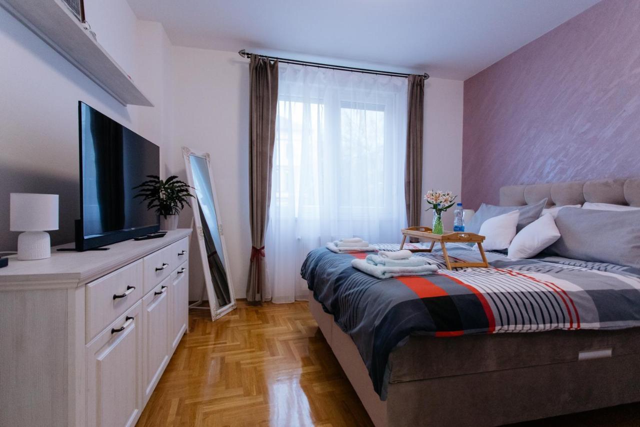 Apartman Kristina 4* Subotica Eksteriør bilde